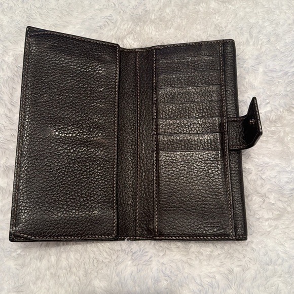 Gucci Monogram Wallet - Picture 4 of 16